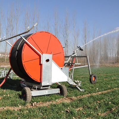 Landwirtschaft Reisende Schlauch-Roll-Spritzbewässerungsmaschine mit Kunststoffmaterial