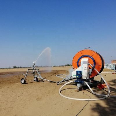 75 cm Durchmesser Tropfbewässerung Landwirtschaftliche selbstfahrende Regenpistole Sprinkler Schlauchrollen-System für eine konstante Bewässerung