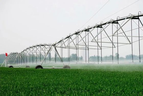 168 cm Durchmesser Träger-Solar-Landwirtschaftszentrum Dreh- und Angelbewässerungssystem Spitzenlösung zur Wasserersparnis