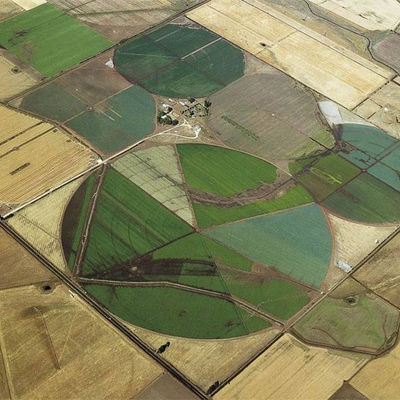 Landwirtschaftliche Bewässerung System Auto Solar Center Drehscheibe für Bewässerung