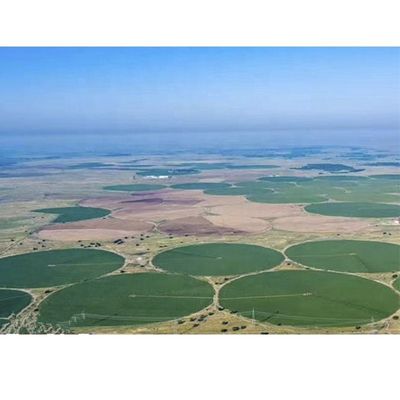 168 cm Durchmesser Kunststoff-Zentrum Drehbewegungsbewässerungssystem in landwirtschaftlichen Maschinen für moderne landwirtschaftliche Anforderungen gemacht