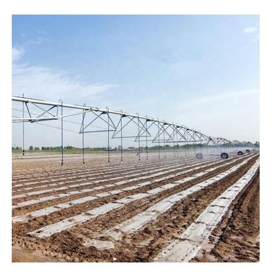 168 cm Durchmesser Solarenergiebetriebene Kernpumpe Motorzentrum Drehbewegungsbewässerungssystem für Landwirtschaft und Kartoffelfarm