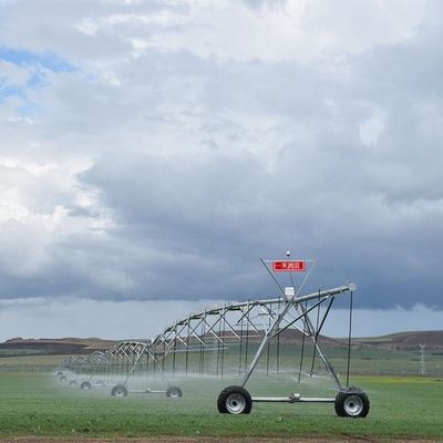 Multifunktionales Getriebe-Wurm-Spray-Zentrum Drehbewegungsbewässerungssystem für landwirtschaftliche Bedürfnisse und Anforderungen