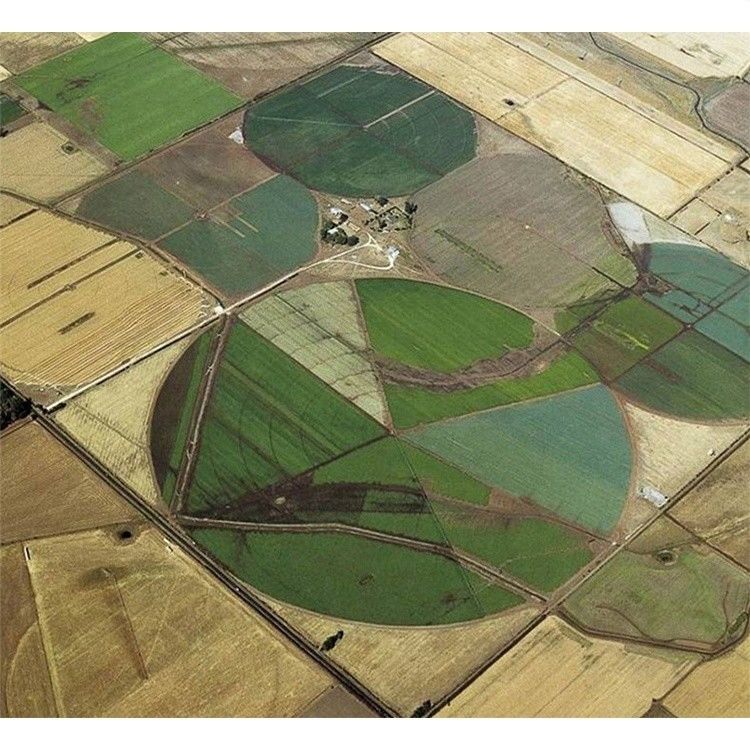 Farm 360 Sprinkler-Typ und Metallmaterial Zentrum Drehbewegungsbewässerungssystem für schnelle