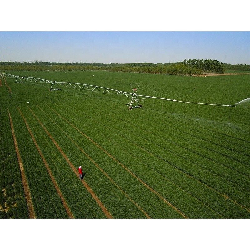 Bewegliches Zentrum Drehbewegungsbewässerungssystem Beweglicher seitlicher Schleppstil Landwirtschaftssprinkler mit Kernlagerkomponenten